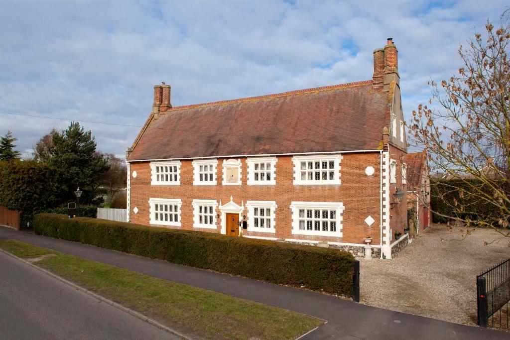 Catton Old Hall Bed & Breakfast นอร์ริช ภายนอก รูปภาพ