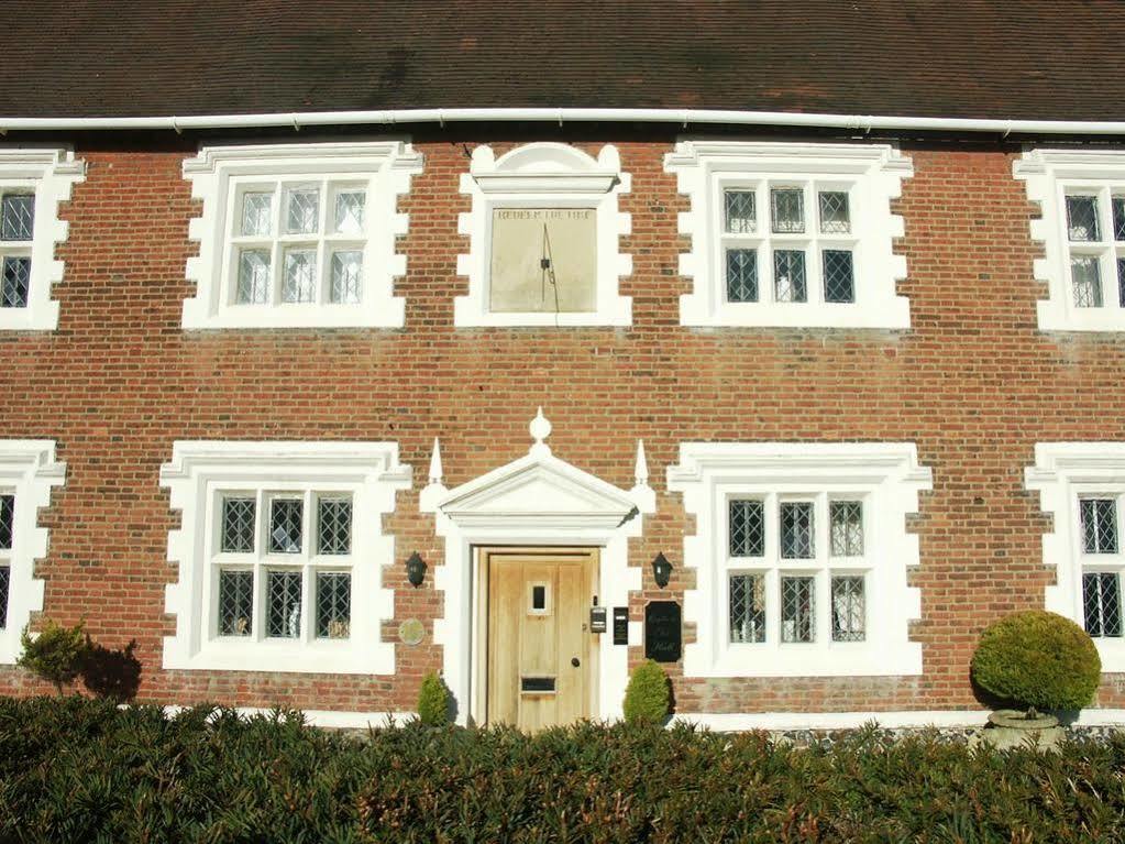 Catton Old Hall Bed & Breakfast นอร์ริช ภายนอก รูปภาพ